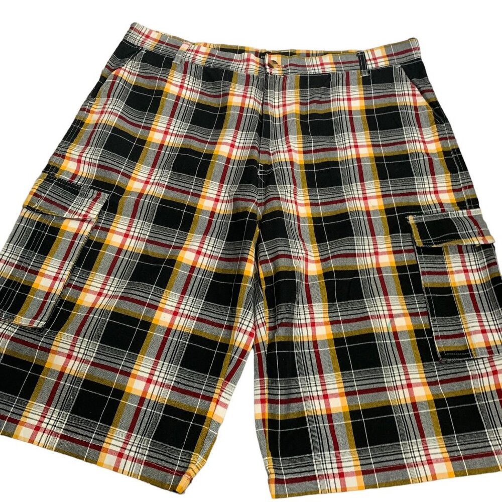 Vintage Y2K D Tek Cargo Shorts 44 Black Plaid Flat Front Pockets Button Zipper
